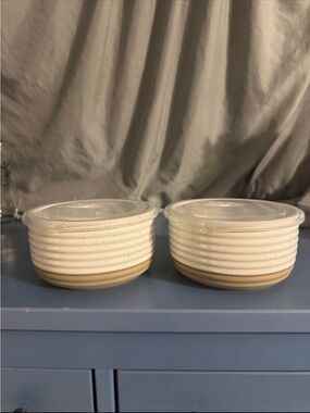 Speckled Cream and Tan Ceramic Storage Bowls with Lids (Set of 2)